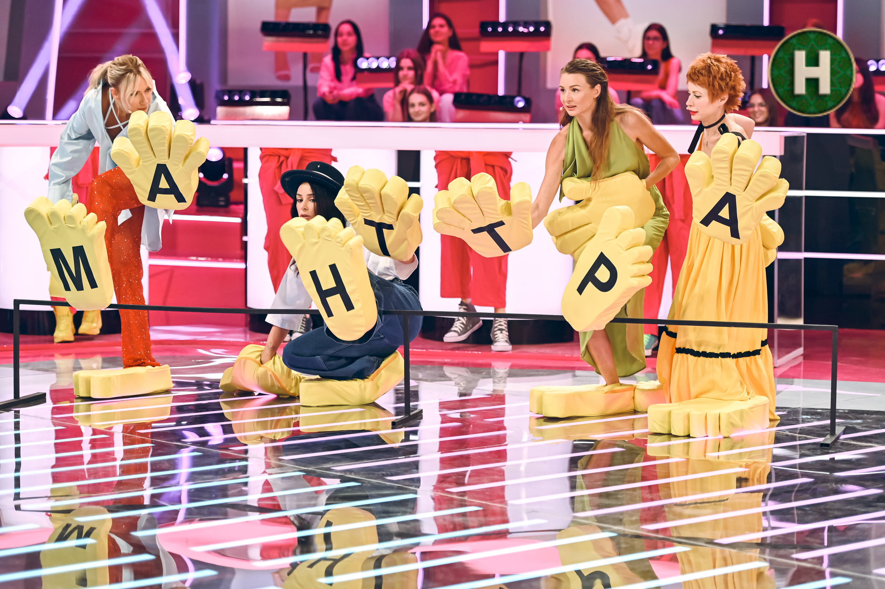 &quot;Скільки жінок дзвонили колишньому напідпитку&quot; Цікава статистика із шоу &quot;Хто зверху?&quot;