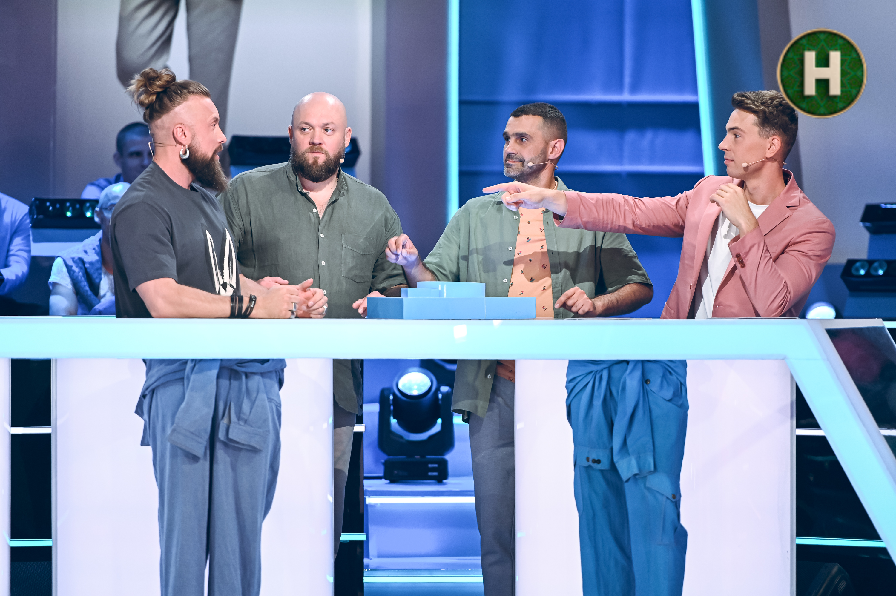 &quot;Скільки жінок дзвонили колишньому напідпитку&quot; Цікава статистика із шоу &quot;Хто зверху?&quot;