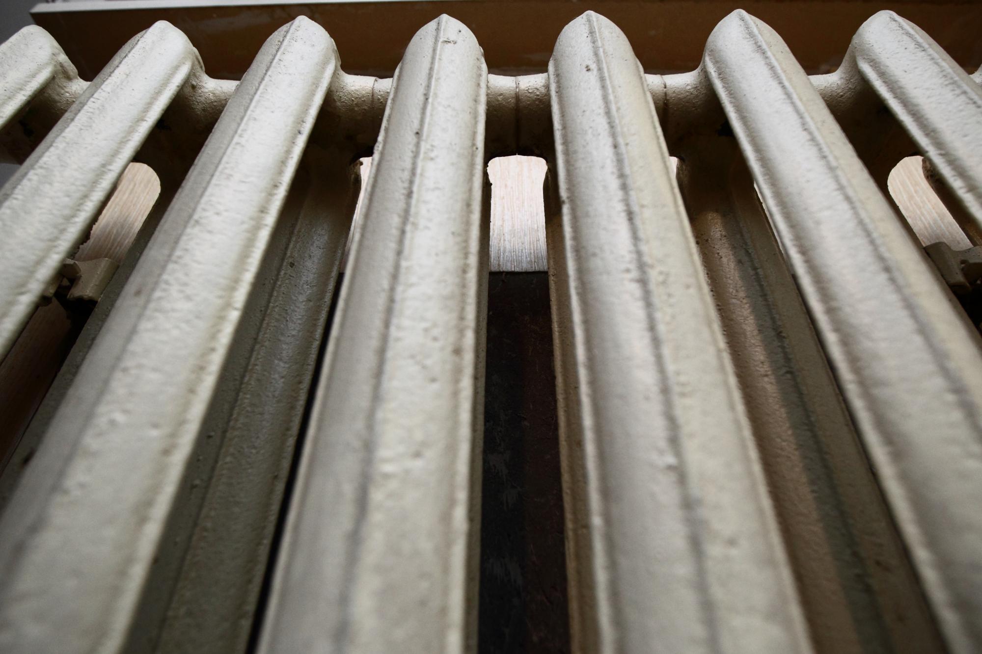 Якою повинна бути температура вдома, щоб уникнути вологи та цвілі в кімнатах