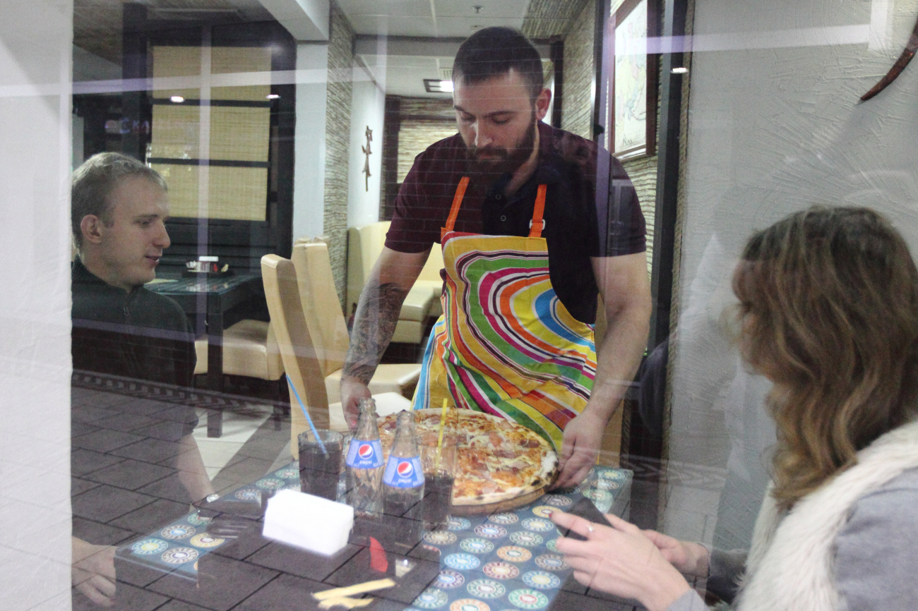 Вибіркова катастрофа. Чому в Києві закрилися сотні кав'ярень і хто продовжує заробляти