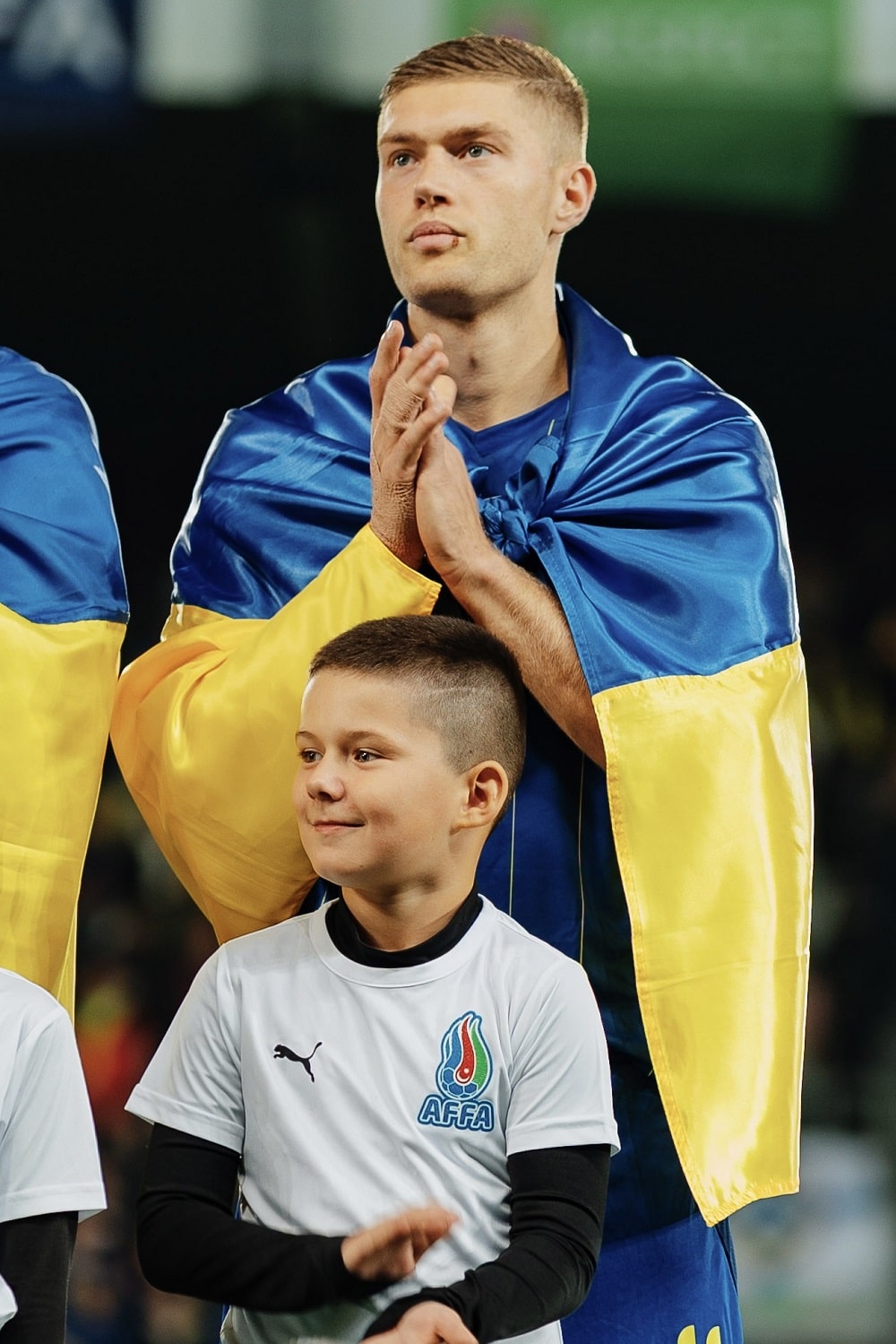 Діти військових з центрів RECOVERY вивели збірні України й Азербайджану на матч