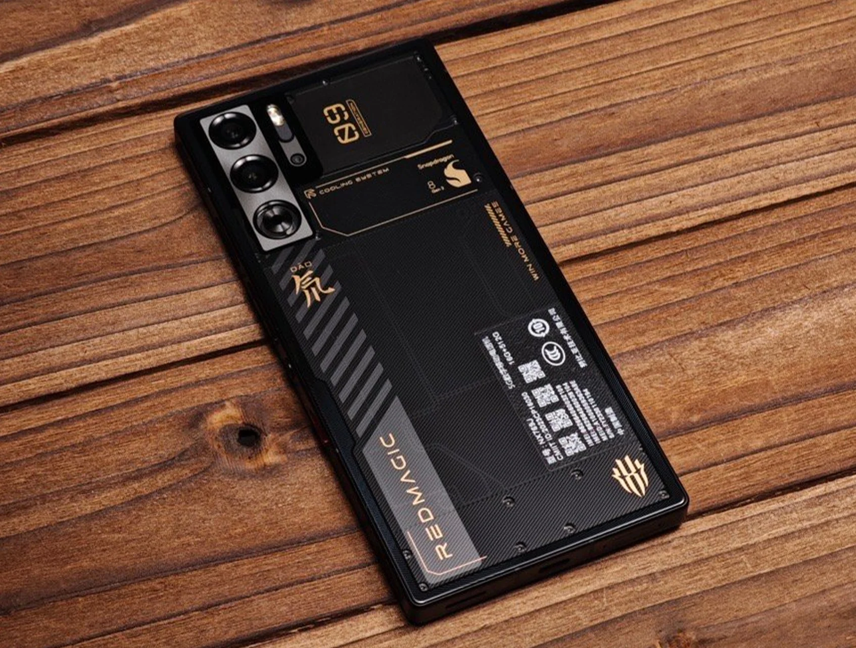 7 самых лучших смартфонов для геймеров в 2024 году