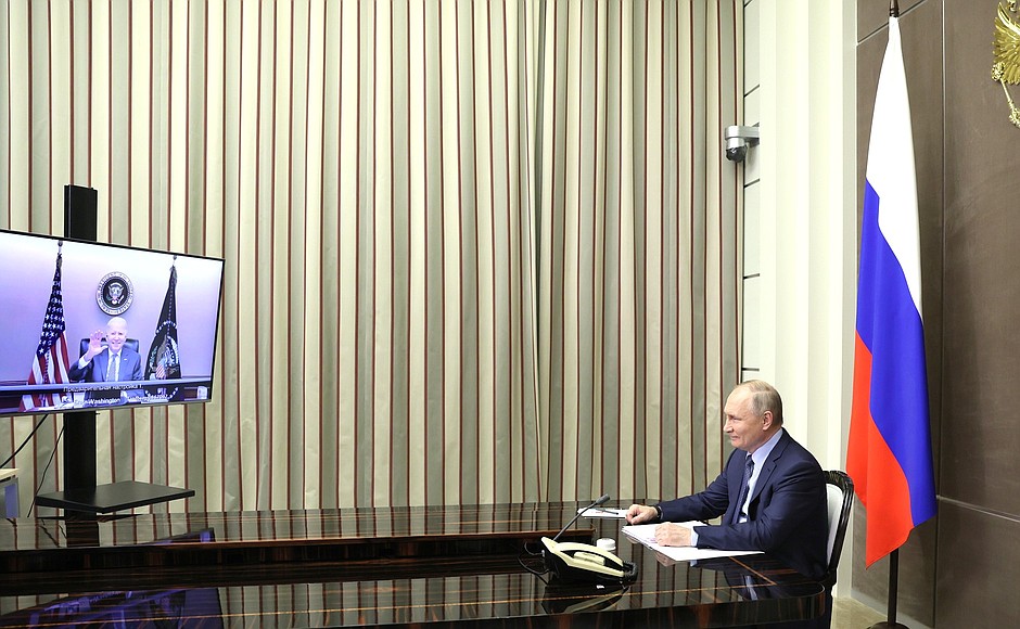 Два часа переговоров и предупреждение Байдена для Путина. Итоги саммита президентов США и РФ