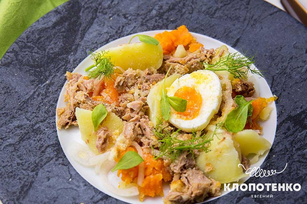 Клопотенко представив рецепт відомого салату &quot;Мімоза&quot;, але без майонезу