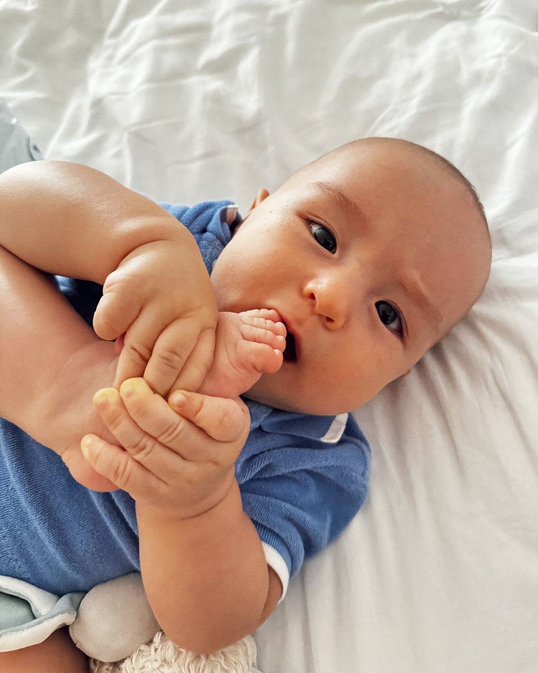 &quot;Наша вселенная&quot;. Онуфрийчук умилила новыми фото 4-месячного сыночка Адама