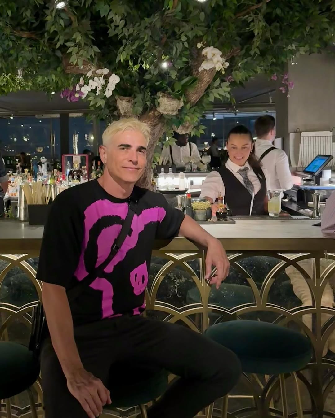 Красавчик-врач Эду из бразильского сериала &quot;Семейные узы&quot;: как выглядит актер