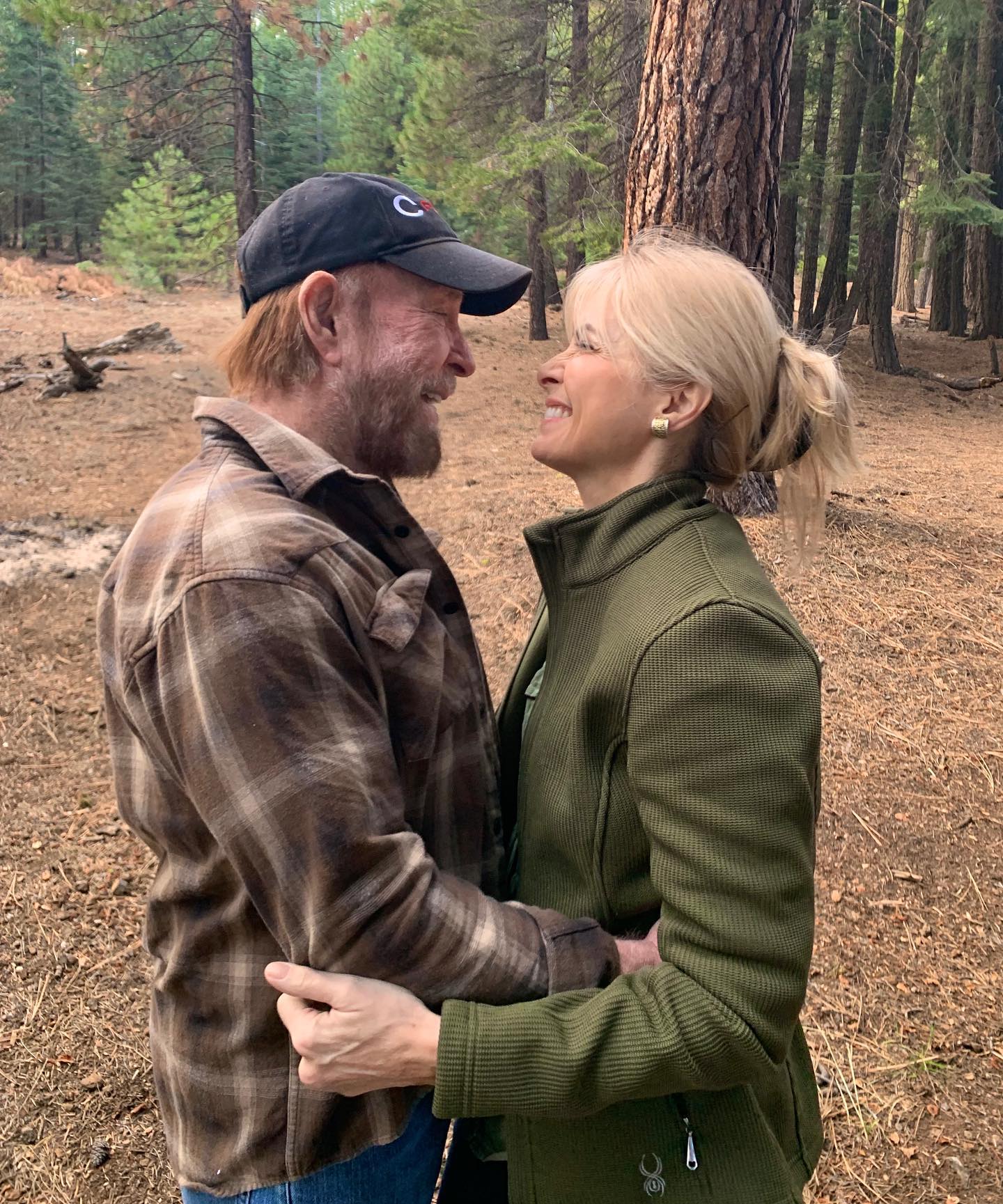 Как сейчас выглядит 84-летний Чак Норрис - тот самый &quot;Крутой Уокер&quot; (фото)