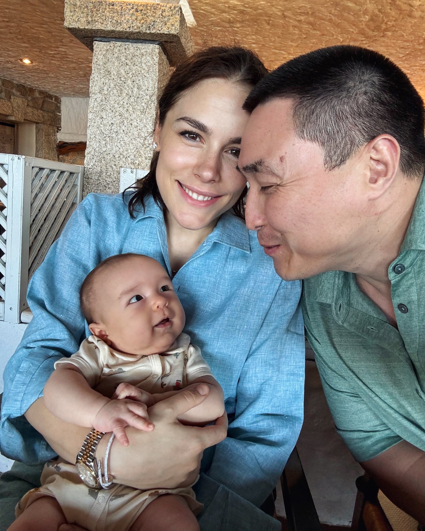 &quot;Наша вселенная&quot;. Онуфрийчук умилила новыми фото 4-месячного сыночка Адама