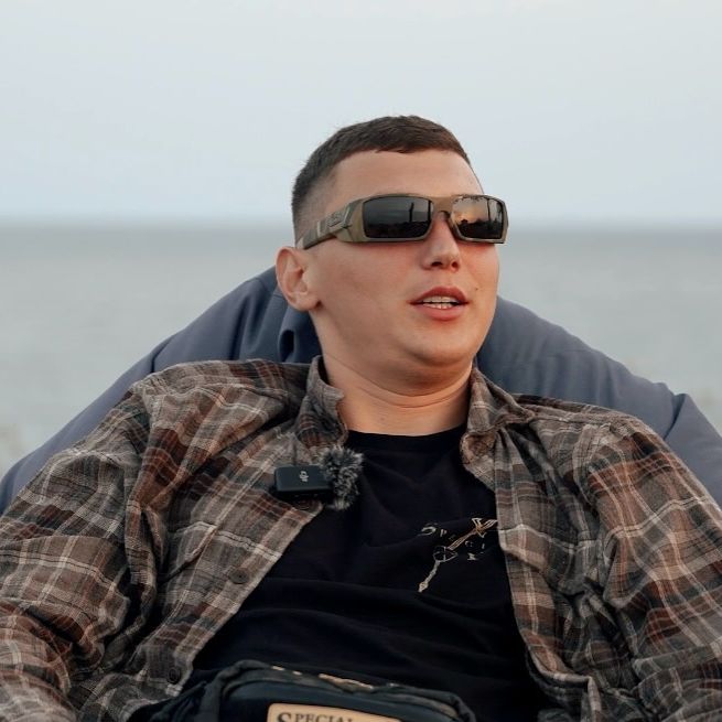 Леся Никитюк подтвердила роман с военным: романтическое фото