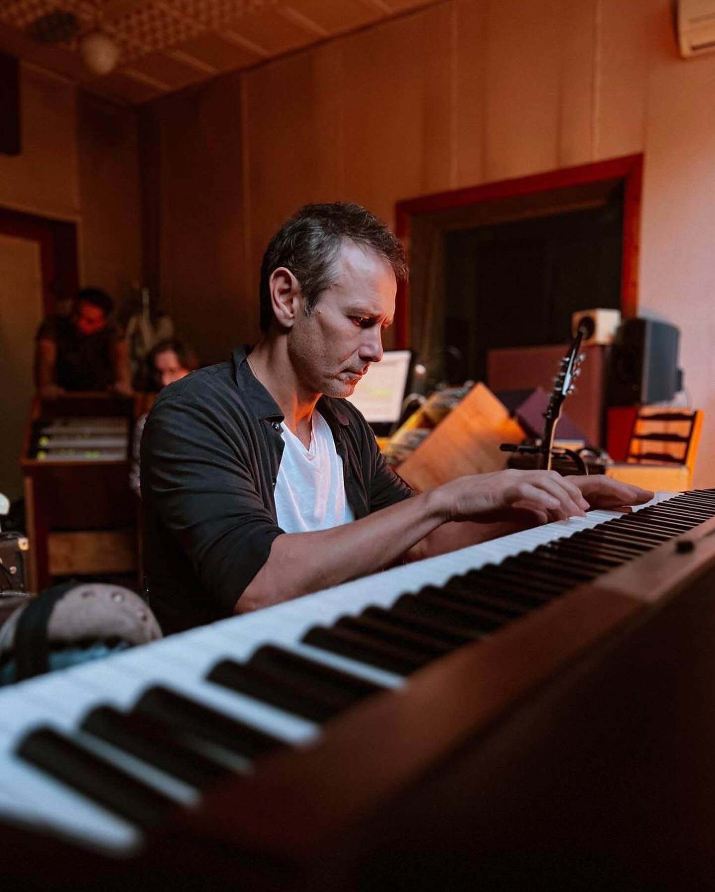 Вакарчук перепел Квитку Цисык в новом англоязычном альбоме "Океан Эльзы"