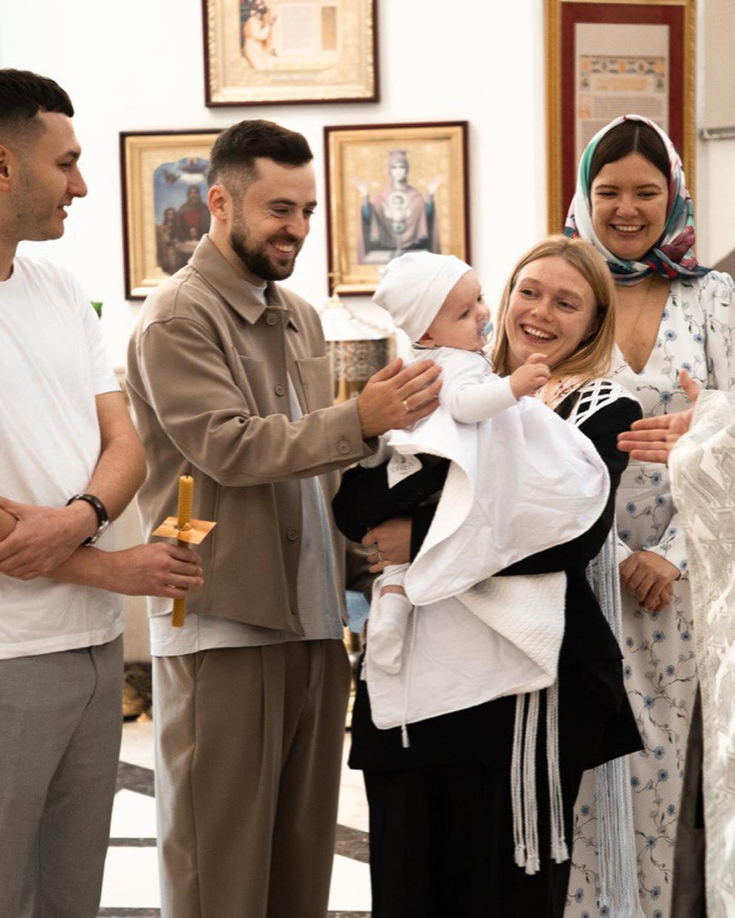 Звезда &quot;Женского Квартала&quot; окрестила 7-месячного сына: трогательные фото таинства