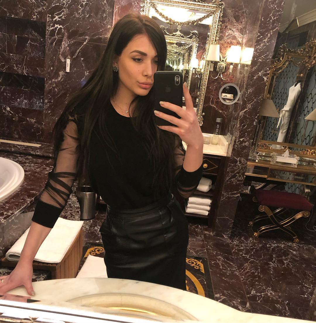 Российская "криптокоролева" украла 22 млн долларов и задонатила их на ВСУ: ее ждет суд