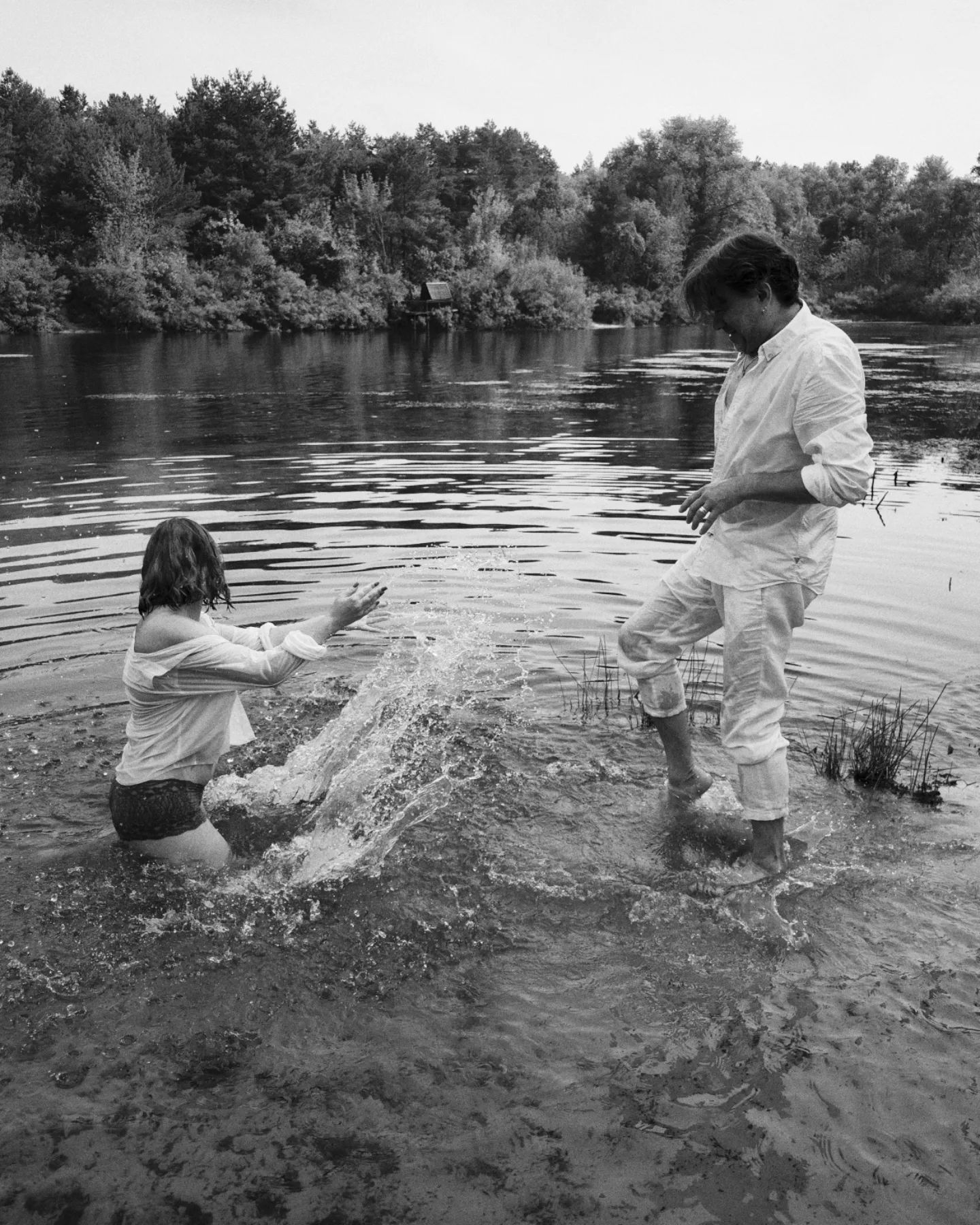 Остап Ступка подтвердил роман с младшей на 35 лет избранницей: что о ней известно