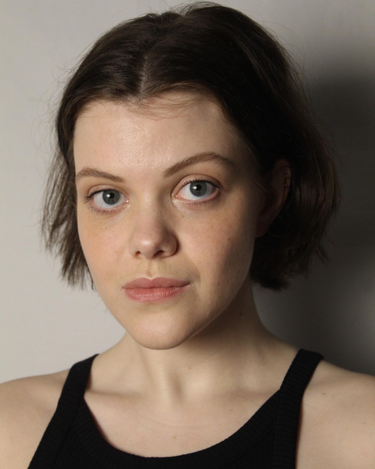 Настоящая красавица: как сегодня выглядит Люси из "Хроник Нарнии" (фото)