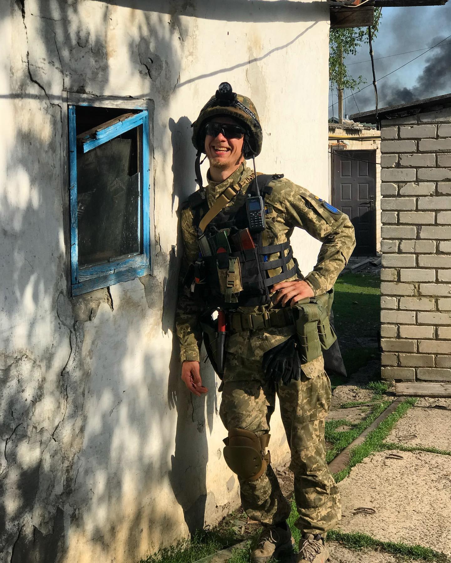 "Холостяка" Терена упрекнули, что он не воюет: ветеран с юмором ответил