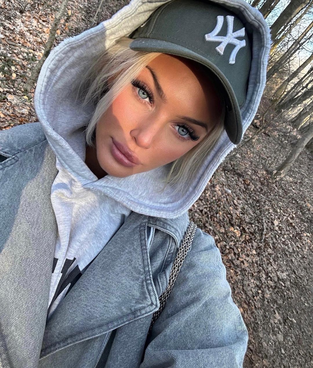 &quot;Міс Всесвіт-2024&quot; Вікторія К’єр Тейлвіг: що відомо про переможницю, &quot;домашні&quot; фото