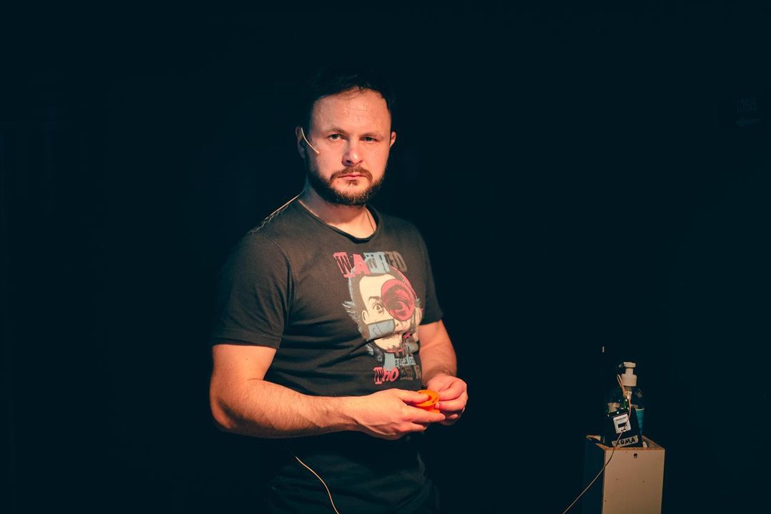 &quot;Просять сфотографуватись&quot;. Популярний український актор зізнався, що підробляє таксистом