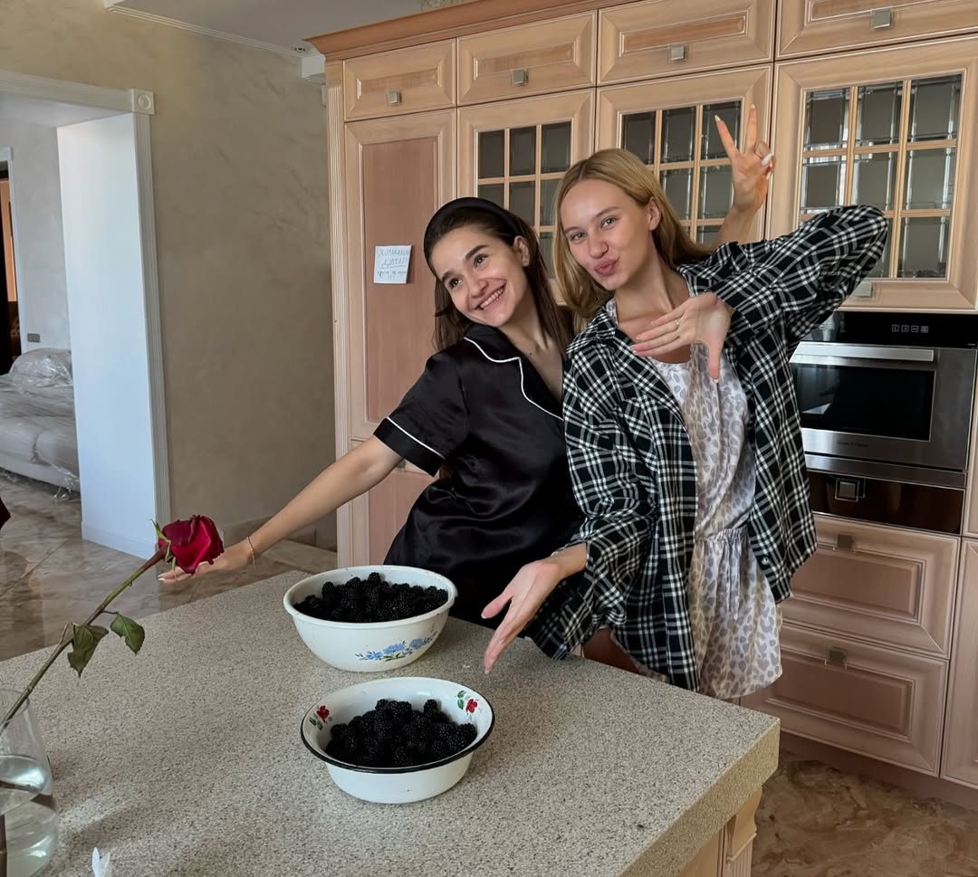 Экс-участница &quot;Холостяка&quot; рассказала, как проходит обычный день девушек на проекте