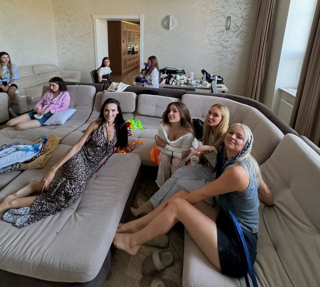 Экс-участница &quot;Холостяка&quot; рассказала, как проходит обычный день девушек на проекте