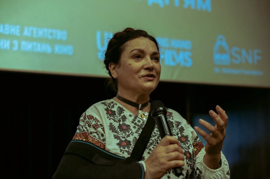 Конфликт продолжается: Ольга Сумская рассказала про непростые отношения со старшей сестрой