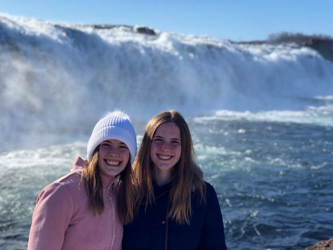 Дети Росса и Рэйчел в &quot;Друзьях&quot;: как они выглядят сегодня (фото)