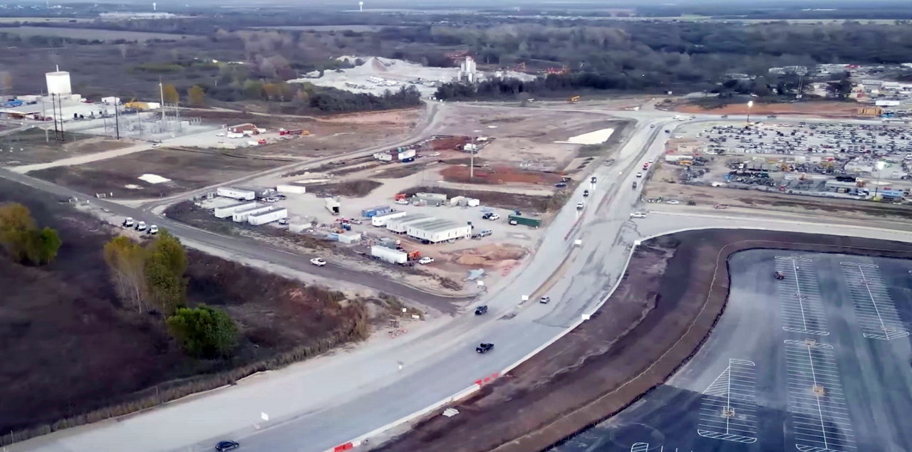 Из солнечной Калифорнии в субтропики Техаса: Tesla официально перенесла свою штаб-квартиру