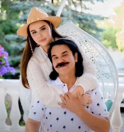 &quot;Он самодостаточный&quot;: Павел Зибров рассказал про сына, который живет за границей