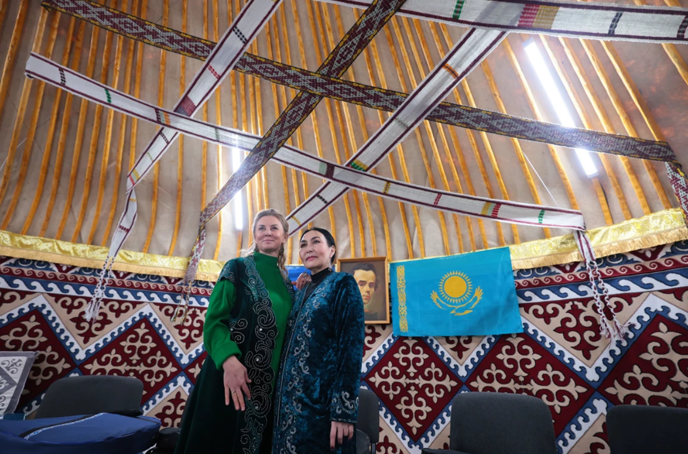 Во Львове открыли четвертую в Украине "юрту несокрушимости": как она выглядит