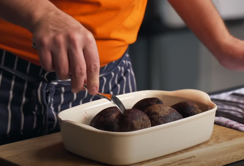 Простий салат по рецепту Клопотенка, від якого ви схуднете і наберетесь вітамінів