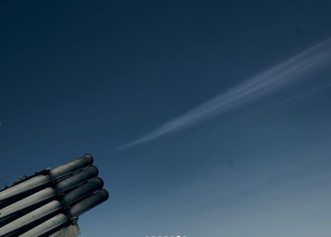 Кавуни під захистом ЗСУ: мережу захопили видовищні кадри роботи арти по позиціях ворога