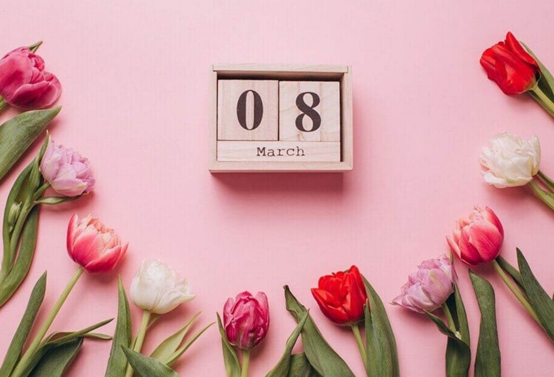 Красивые милые поздравления с 8 марта для женщин