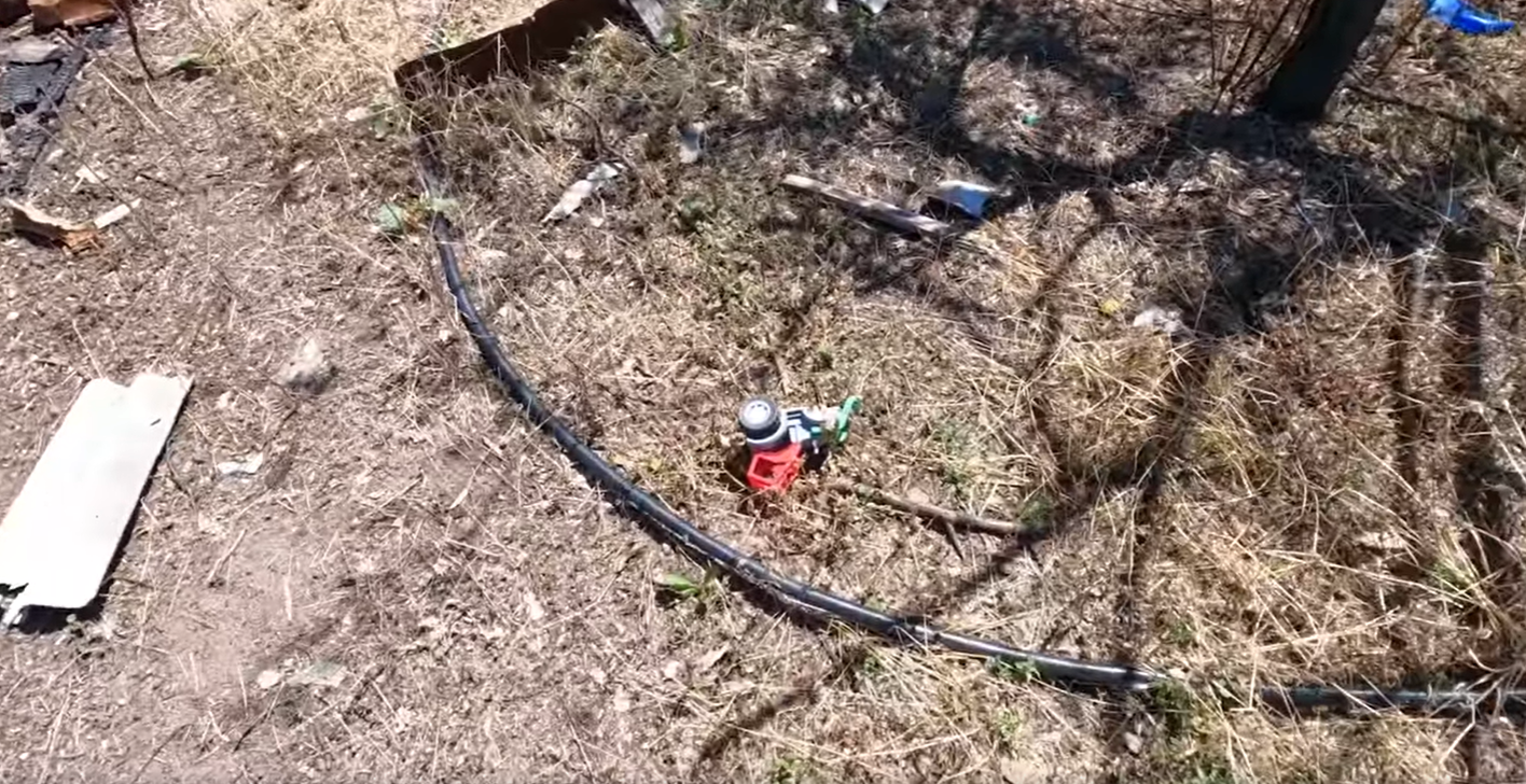 Украинский воин показал на видео выжженное вымершее село - следы прихода "русского мира"