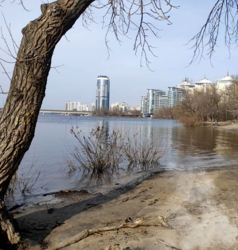 Чи загрожує Києву підтоплення: в Укргідрометцентрі висловилися про ситуацію з паводком