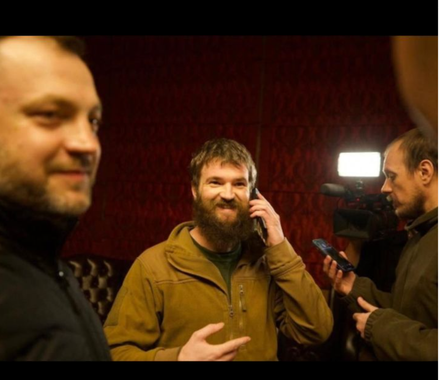 Несокрушимый с Азовстали. Где сейчас боец &quot;Калина&quot;, который защищал Мариуполь