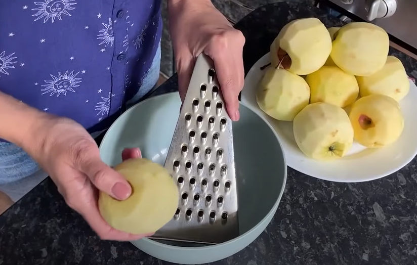 Известная кондитер дала рецепт пирога, который сможет приготовить даже ребенок