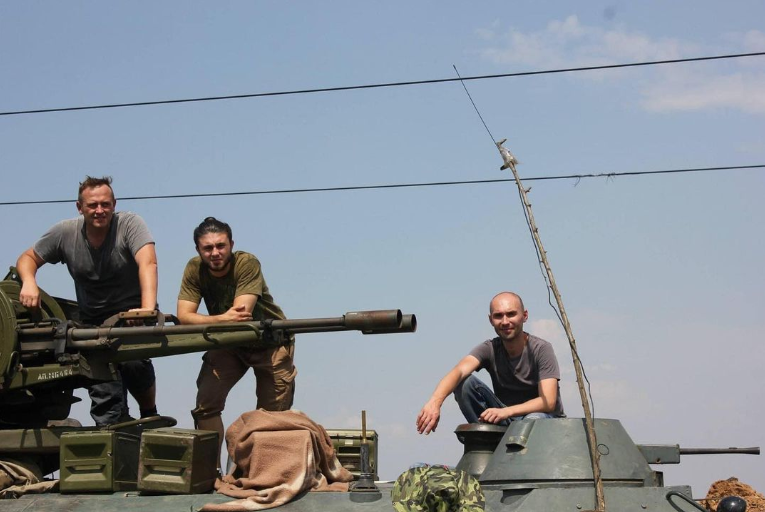 Тарас Тополя з групою &quot;Антитіла&quot; беруть на піклування дітей загиблих на війні героїв