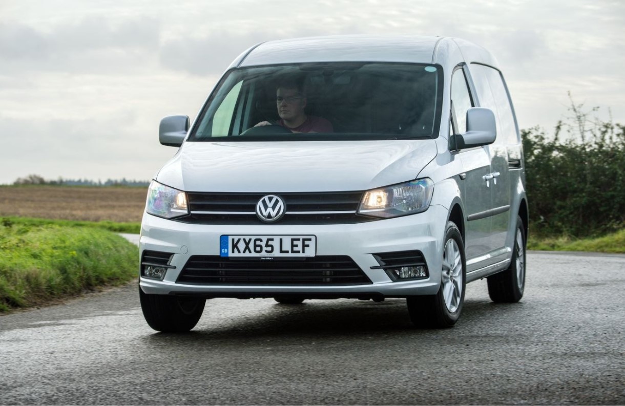 Для бизнеса и семьи: ТОП-5 легких коммерческих фургонов на украинском рынке