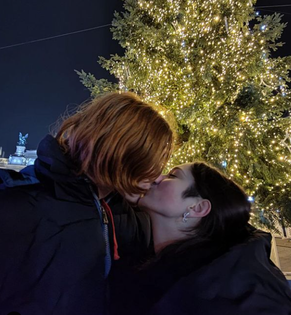 Влюбленные подростки, союз которых не одобрили родные, изменили внешность и устроили road trip по Украине