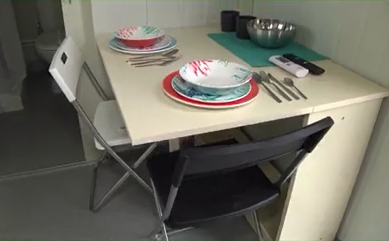 Как выглядит новый модульный городок для переселенцев под Львовом с домиками за 10 тысяч евро