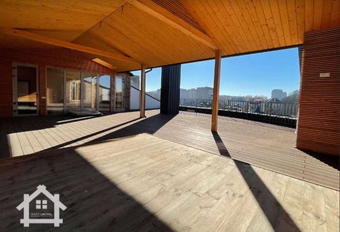 Во Львове за 37 миллионов продают VIP-квартиру с "хорошим видом": как выглядит жилье