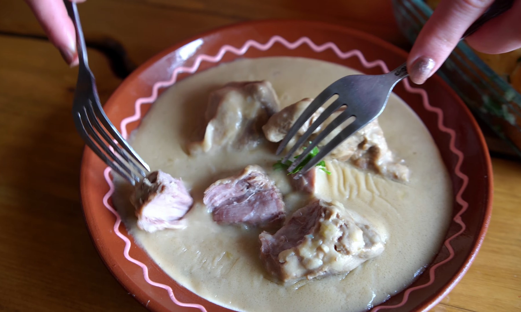 Стародавні українські страви, які готують і досі: рецепти душенини, бігусу і зганянки