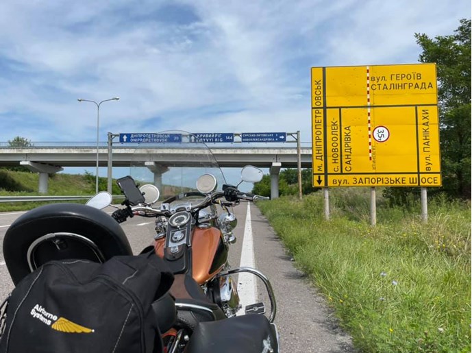 &quot;Велике будівництво&quot; очима блогера: як змінюються дороги від Києва до регіонів