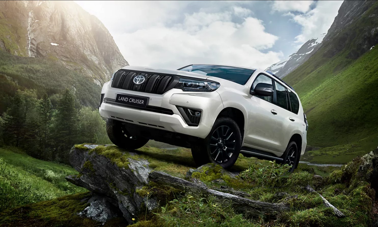 Системы полного привода на пикапах и внедорожниках: какие бывают и как работают