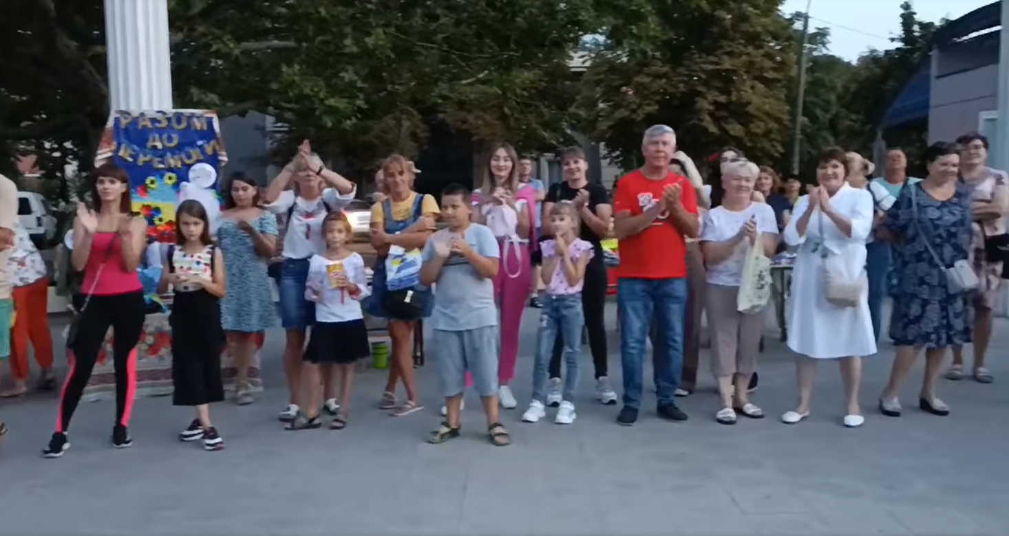 Херсонський кавун продали на аукціоні за 2 тисячі гривень. Гроші передадуть ЗСУ (відео)