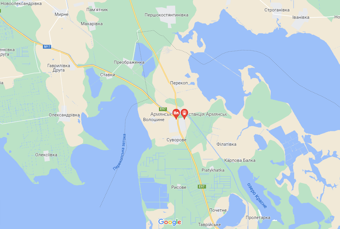 Оккупанты свозят железобетонные конструкции поближе к &quot;воротам&quot; в Крым