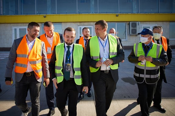 У Херсоні наступного року стартує будiвництво Льодової арени, урбан-парку та нового летовища