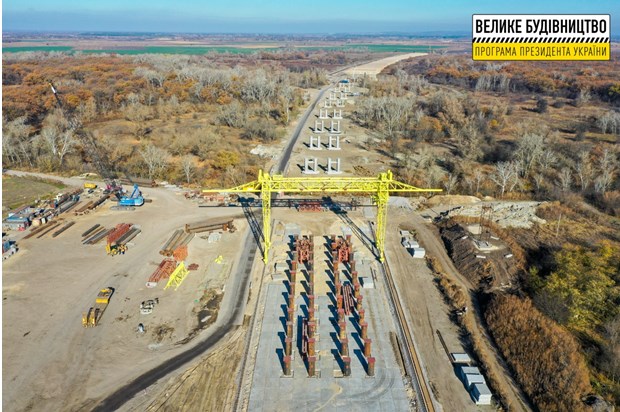 На трасі Н-31 у Дніпропетровській області будують 2 мости, 6 розв'язок та естакаду