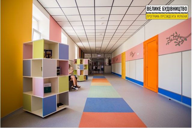 У Дніпрі після реконструкції відкрилась найстаріша гімназія міста