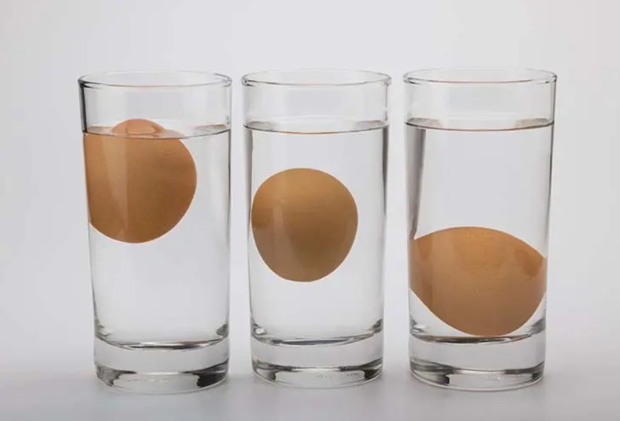 Перевіряємо свіжість яєць за 1 секунду: &quot;бабусин&quot; метод