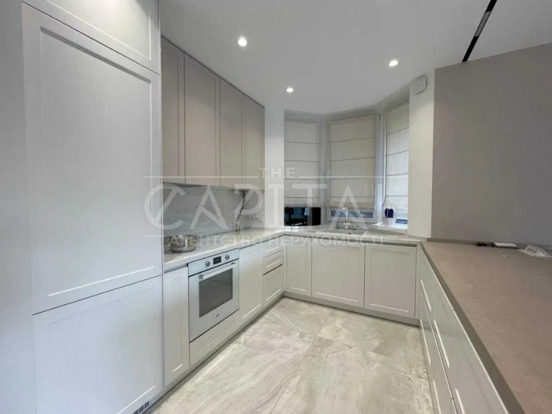 Даша Квиткова продает свой крутой дом на OLX: его цена может шокировать